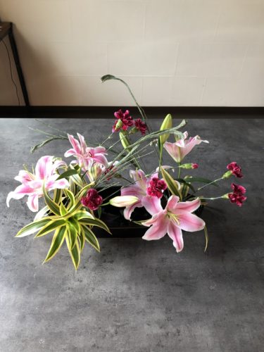 スプレーカーネーションを活ける