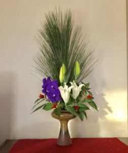 お正月用生け花〈リビング編〉花材と花器と生け方について