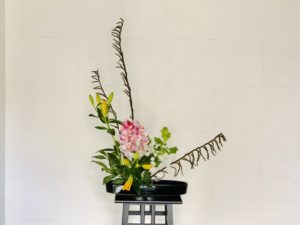 生け花の花材がつぼみの状態なら？数日後に活け替えも楽しめる！