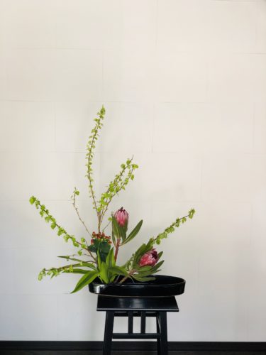 ヒペリカムを活ける