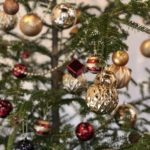 IKEAの本物のもみの木でクリスマスツリー、2019年版。飾り方やオーナメントを紹介。