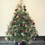 IKEAの本物のもみの木でクリスマスツリー、2019年版。飾り方やオーナメントを紹介。