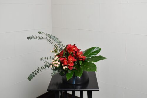 アルストロメリアの生け花