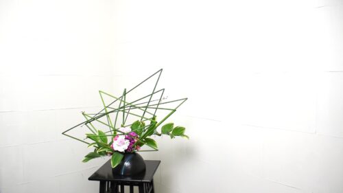 スプレーカーネーションを入れる