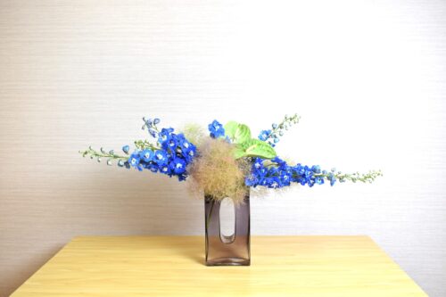 青の生け花