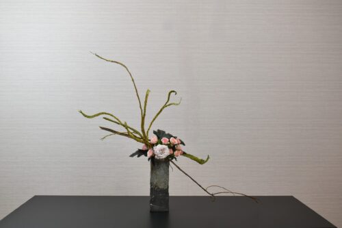 ドライの石化柳の生け花